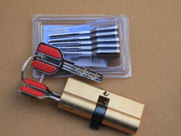 大丰24小时上门开锁公司